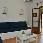 Anofli 4* سكوبيلوس تاون