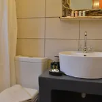Anofli 4* سكوبيلوس تاون
