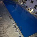 Anofli شقة فندقية