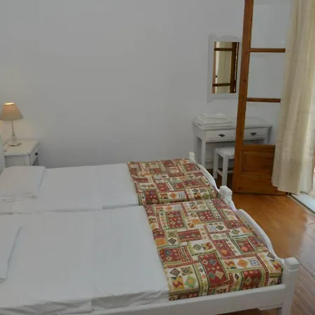 Anofli アパートホテル スコペロス