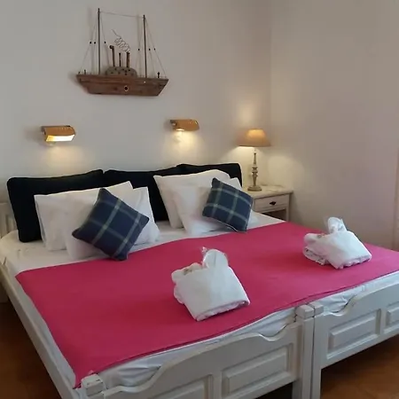 Anofli アパートホテル スコペロス