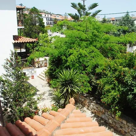 Anofli アパートホテル