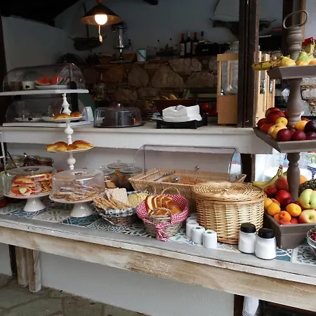 Anofli 3* Skopelos Town