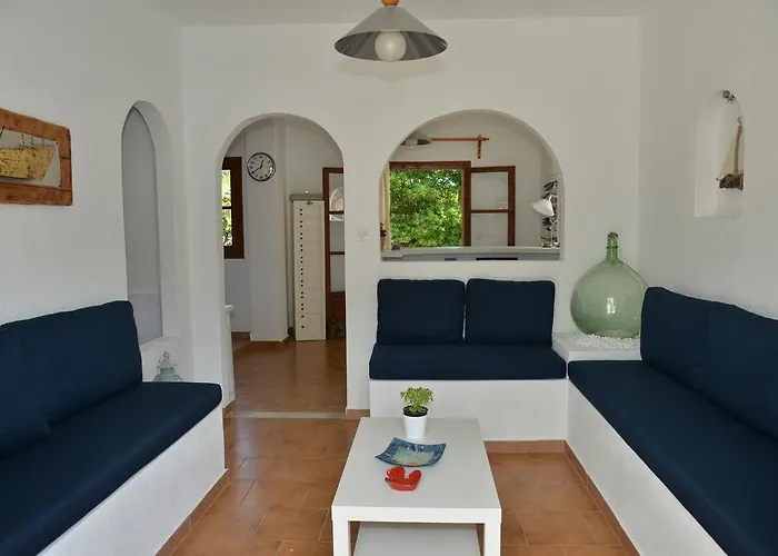 Aparthotel Anofli 4*