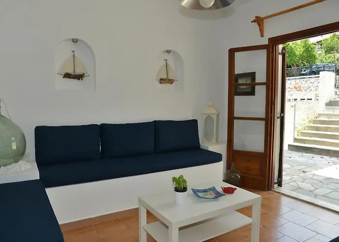 Anofli 4* Skopelos Town