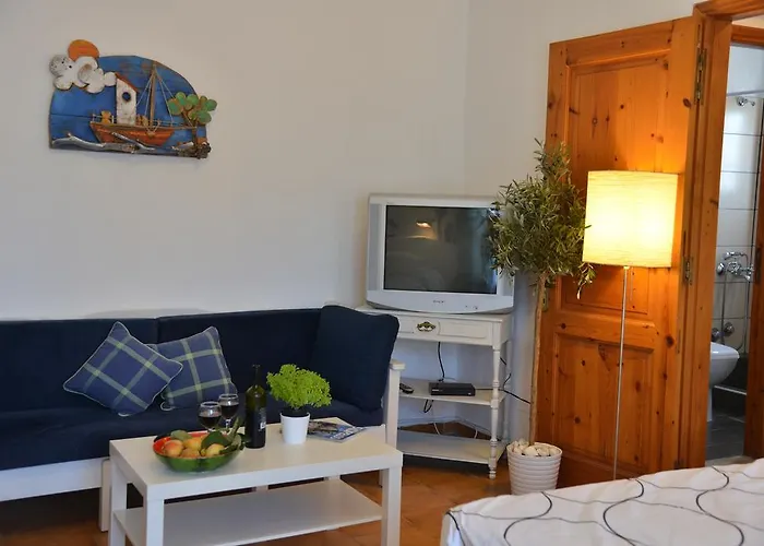 Anofli Skopelos Town