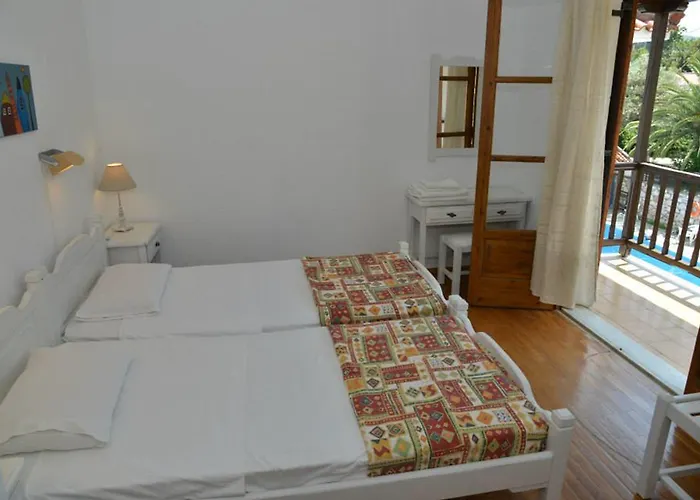 Anofli Aparthotel Skopelos Town