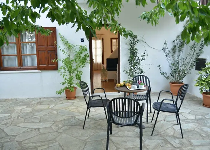 Anofli 4* Skopelos Town