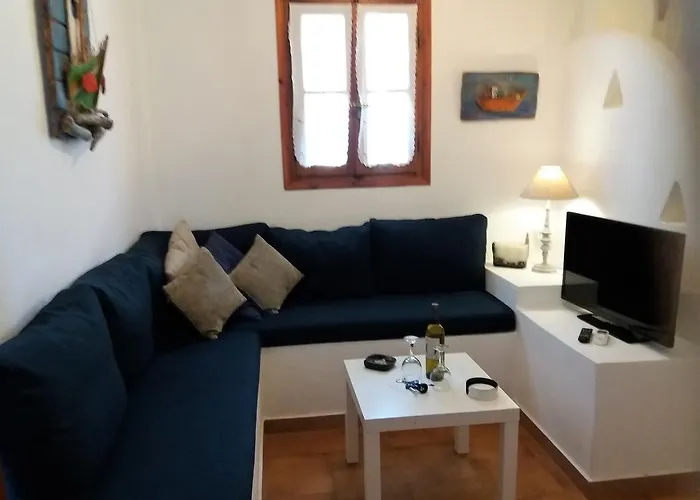 Anofli Skopelos Town