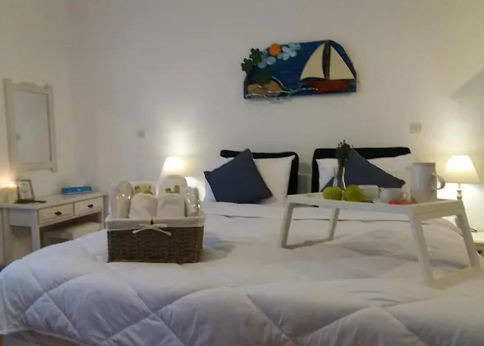 Anofli Skopelos Town